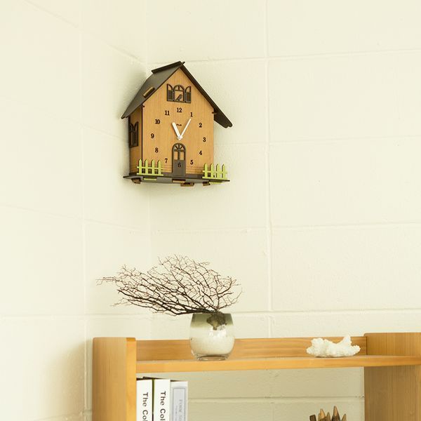 Настінний годинник Mandelda HOUSE M153 фото